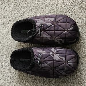 Nwot aerosols Bessi Clog